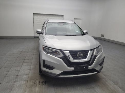 Used 2020 Nissan Rogue SV FWD image 14