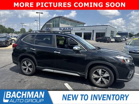 Used 2019 Subaru Forester Touring AWD/4WD image 2