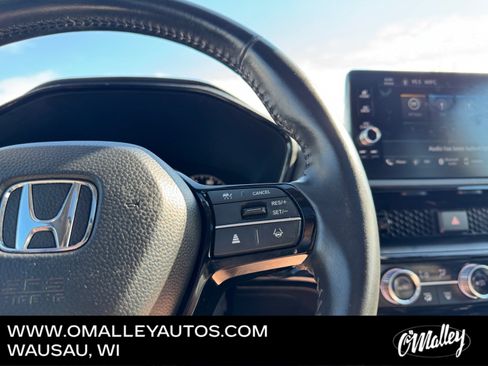 Used 2024 Honda CR-V EX-L image 17
