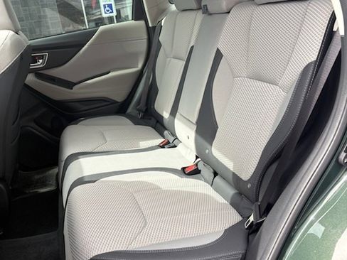 Used 2024 Subaru Forester Premium image 19
