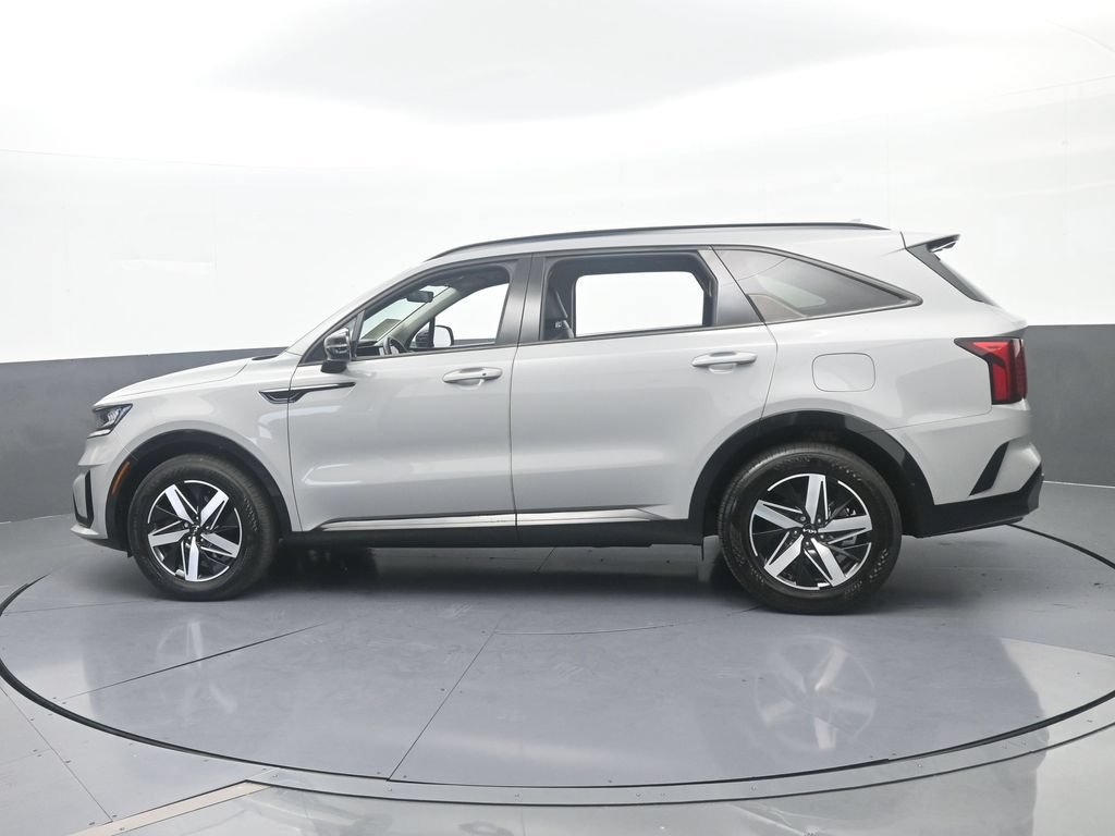Used 2023 Kia Sorento EX FWD image 3