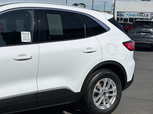 Used 2021 Ford Escape SE AWD/4WD image 7
