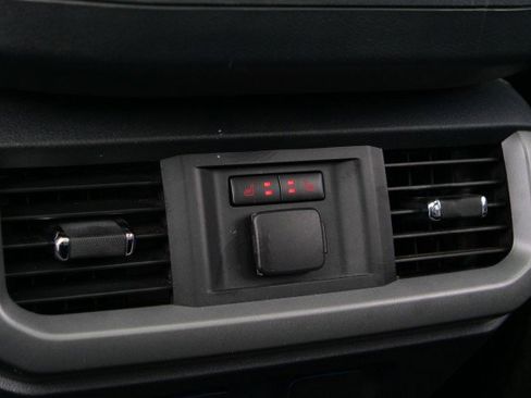 Used 2021 Ford F150 Lariat w/ Equipment Group 502A High image 38