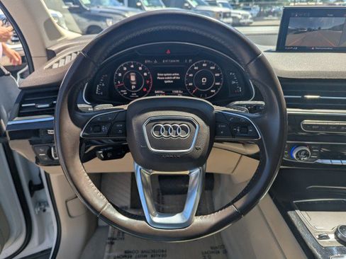Used 2019 Audi Q7 3.0T Premium Plus w/ Premium Plus Package AWD/4WD image 13