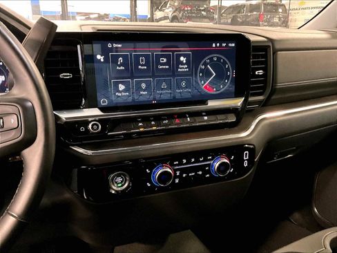 Used 2024 GMC Sierra 1500 SLT image 17