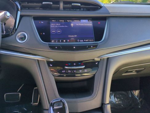 Used 2020 Cadillac XT5 Sportv image 24