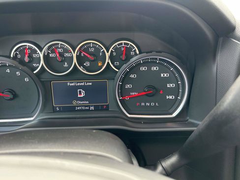 Used 2021 Chevrolet Silverado 1500 LT Trail Boss w/ Convenience Package II image 24