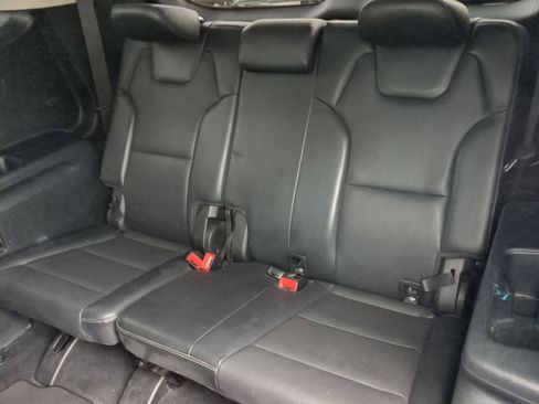 Used 2020 Kia Telluride LX FWD image 21