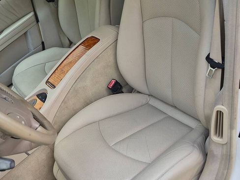 Used 2005 Mercedes-Benz E 500 Sedan image 28