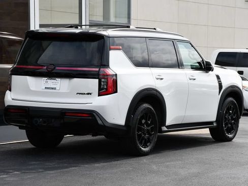 Used 2026 Nissan Armada PRO-4X AWD/4WD image 9