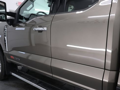Used 2023 Ford F350 Lariat w/ Chrome Package AWD/4WD image 35