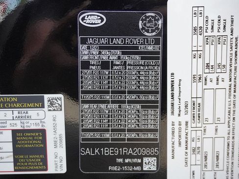 Used 2024 Land Rover Range Rover Long Wheelbase Autobiography AWD/4WD image 89