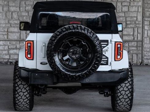 Used 2021 Ford Bronco Outer Banks image 8