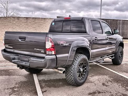 Used 2012 Toyota Tacoma PreRunner image 6
