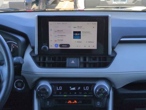 Certified 2025 Toyota RAV4 XLE image 17