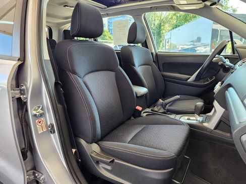 Used 2016 Subaru Forester 2.5i Premium w/ Popular Package #1 AWD/4WD image 13