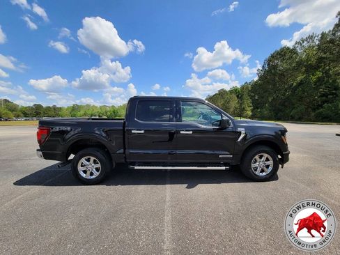 Certified 2024 Ford F150 XLT w/ Mobile Office Package image 7