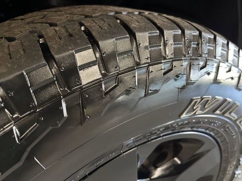 Used 2023 RAM 1500 Big Horn image 13