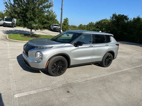 Used 2022 Mitsubishi Outlander SEL Black Edition AWD/4WD image 17