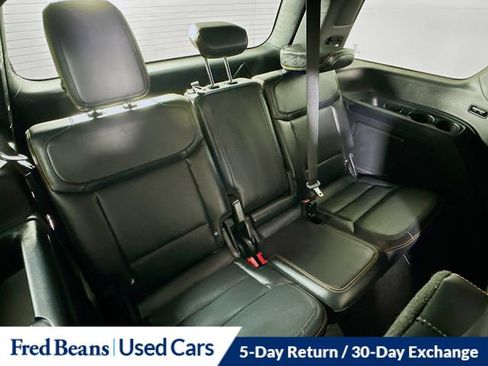 Used 2025 Ford Expedition Tremor AWD/4WD image 36