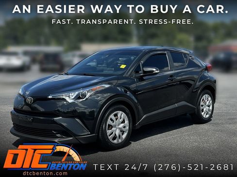 Used 2019 Toyota C-HR LE FWD image 3