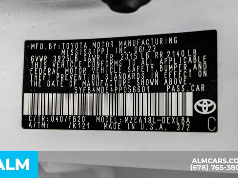 Used 2023 Toyota Corolla LE image 39