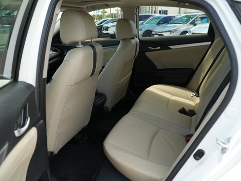 Used 2018 Honda Civic EX-L image 17