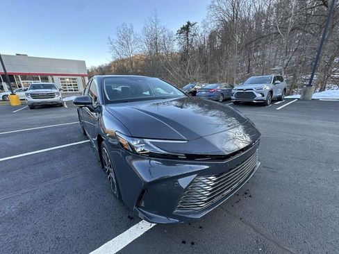 New 2026 Toyota Camry XLE w/ Premium Plus Package image 11