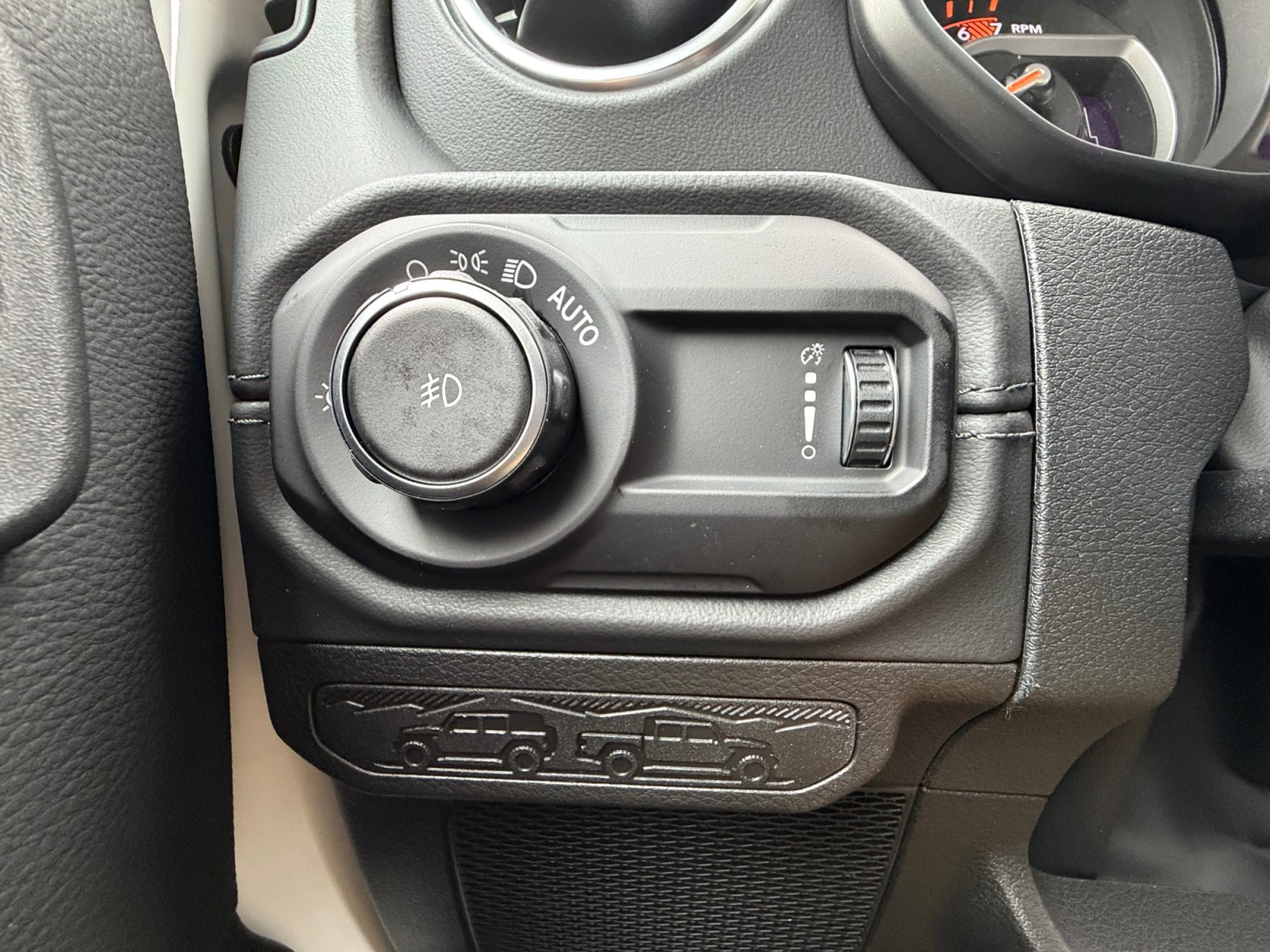 New 2027 Jeep Wrangler Unlimited Sahara AWD/4WD image 28