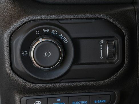 Used 2023 Jeep Wrangler Unlimited Rubicon 4xe AWD/4WD image 27