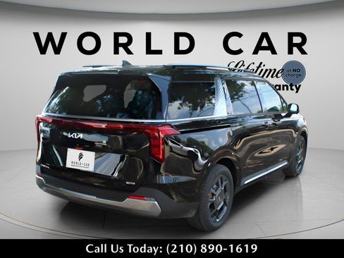 New 2026 Kia Carnival SX image 7