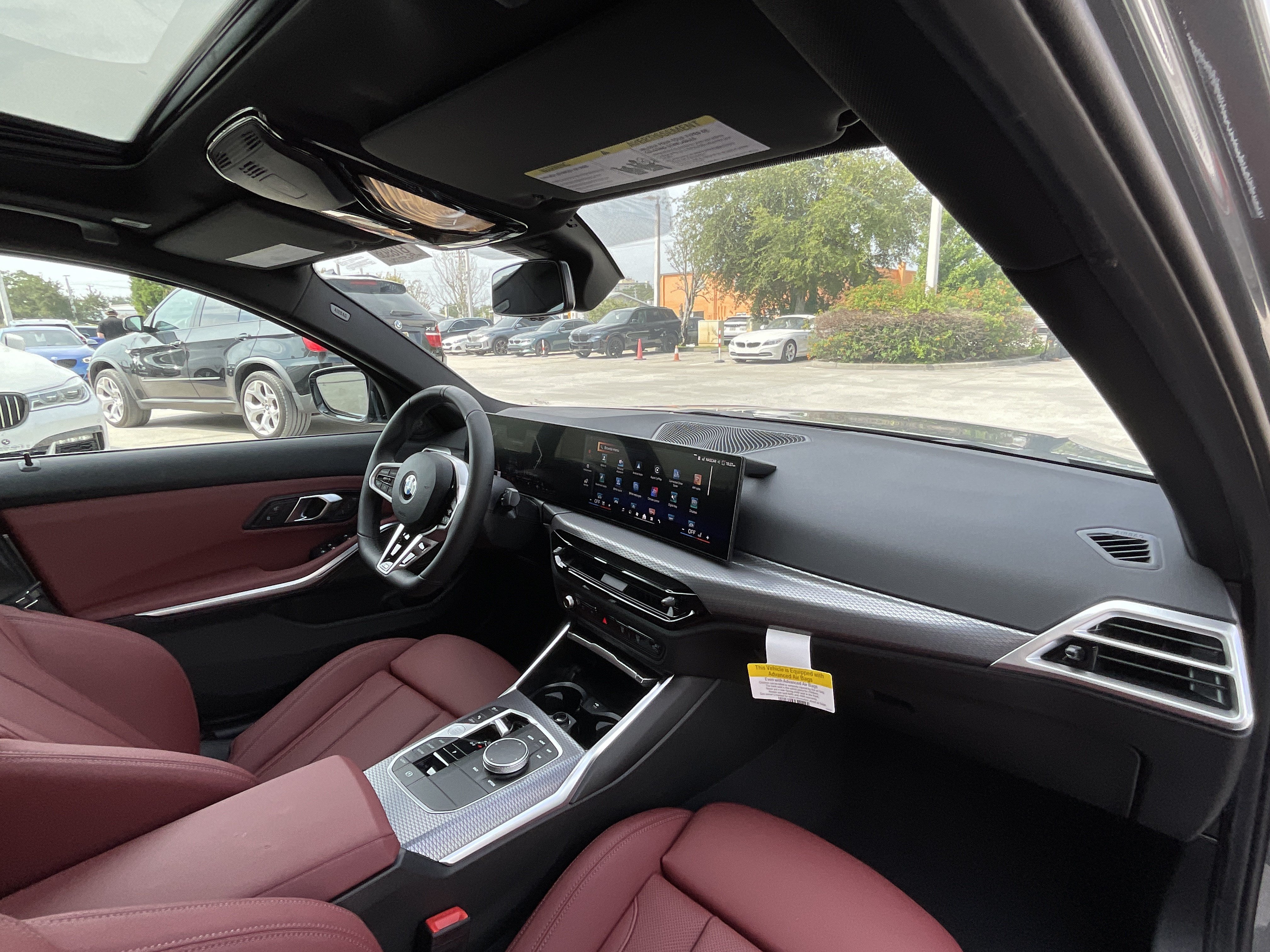 New 2026 BMW 330i xDrive Sedan w/ M Sport Package AWD/4WD image 20