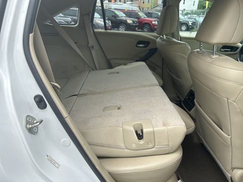 Used 2017 Acura RDX AWD image 39