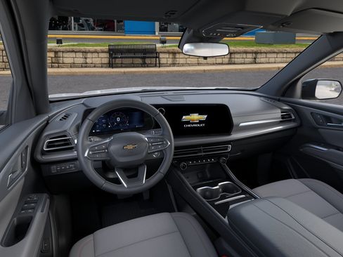 New 2026 Chevrolet Traverse LT AWD/4WD image 39