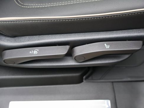 New 2025 Chevrolet Suburban Premier w/ Sun And Tow Package image 42