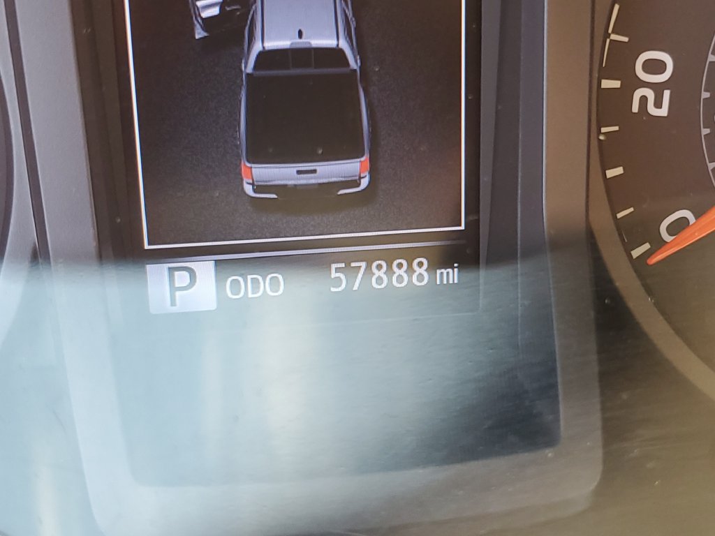 Used 2020 Toyota Tacoma SR AWD/4WD image 15