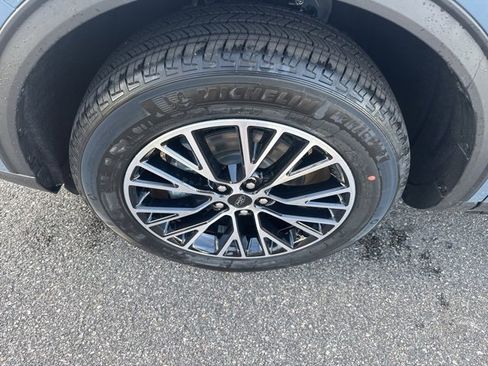 New 2026 Ford Escape Base image 6