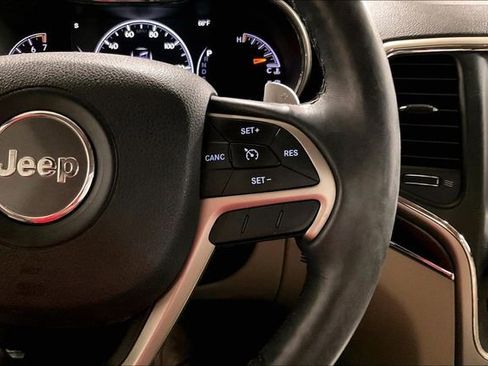 Used 2014 Jeep Grand Cherokee Limited image 19