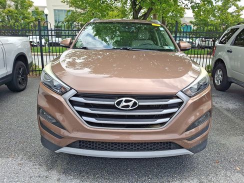 Used 2017 Hyundai Tucson Sport w/ Cargo Package AWD/4WD image 2