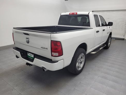 Used 2018 RAM 1500 Express w/ Express Value Package AWD/4WD image 9