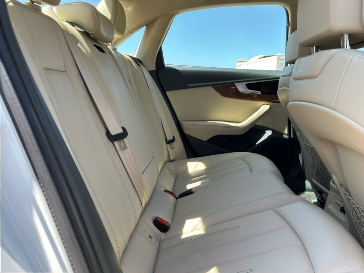 Used 2020 Audi A4 2.0T Premium Plus w/ Premium Plus Package FWD image 21