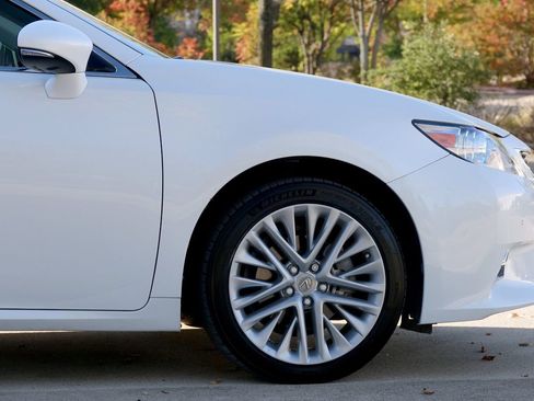 Used 2014 Lexus ES 350 image 28