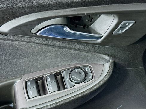 Used 2023 Chevrolet Malibu RS FWD image 23