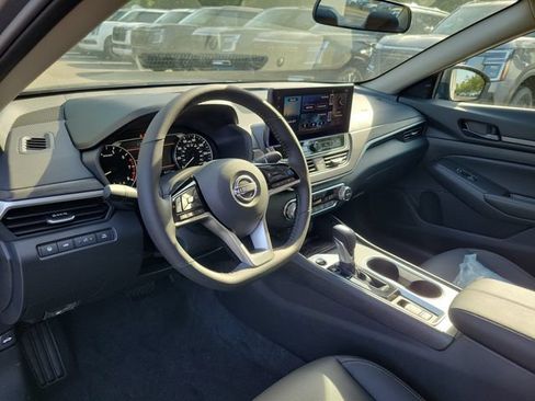New 2026 Nissan Altima 2.5 SV w/ SV Premium Package AWD/4WD image 14
