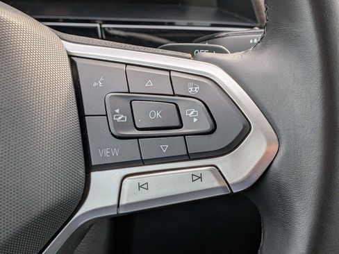 Used 2024 Volkswagen Atlas SEL Premium R-Line image 21