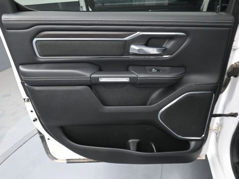 Used 2025 RAM 1500 Laramie image 28