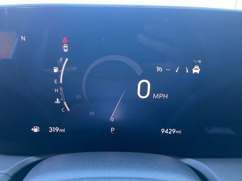 Used 2025 Buick Encore GX Preferred image 38