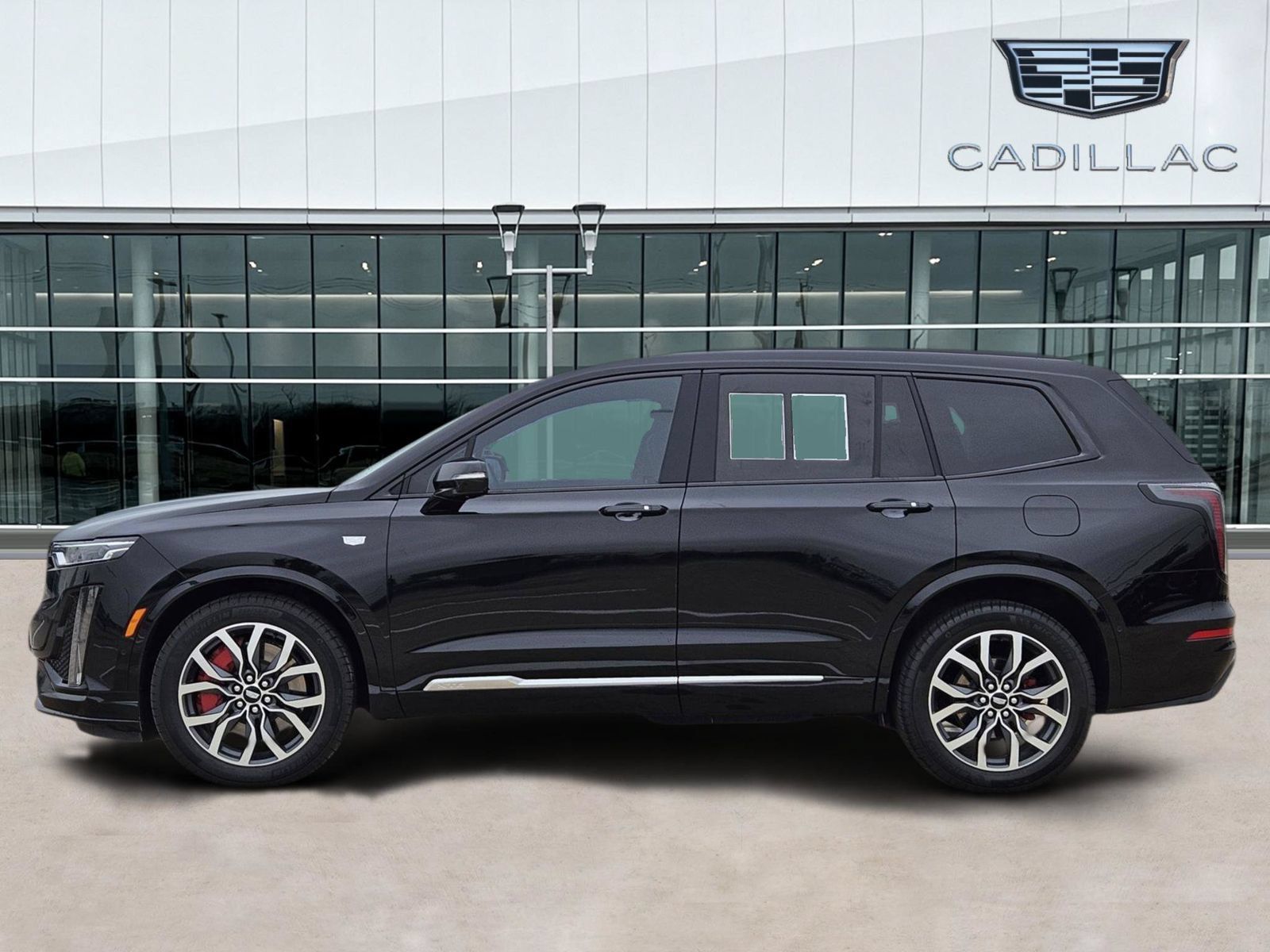 Used 2023 Cadillac XT6 Sport w/ Technology Package AWD/4WD image 3