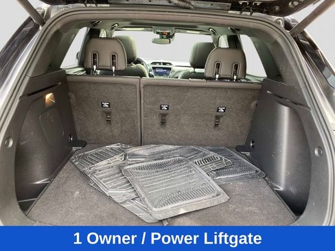 Used 2023 Chevrolet TrailBlazer RS w/ Sun and Liftgate Package AWD/4WD image 6