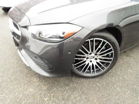 Used 2025 Mercedes-Benz C 300 4MATIC Sedan image 22